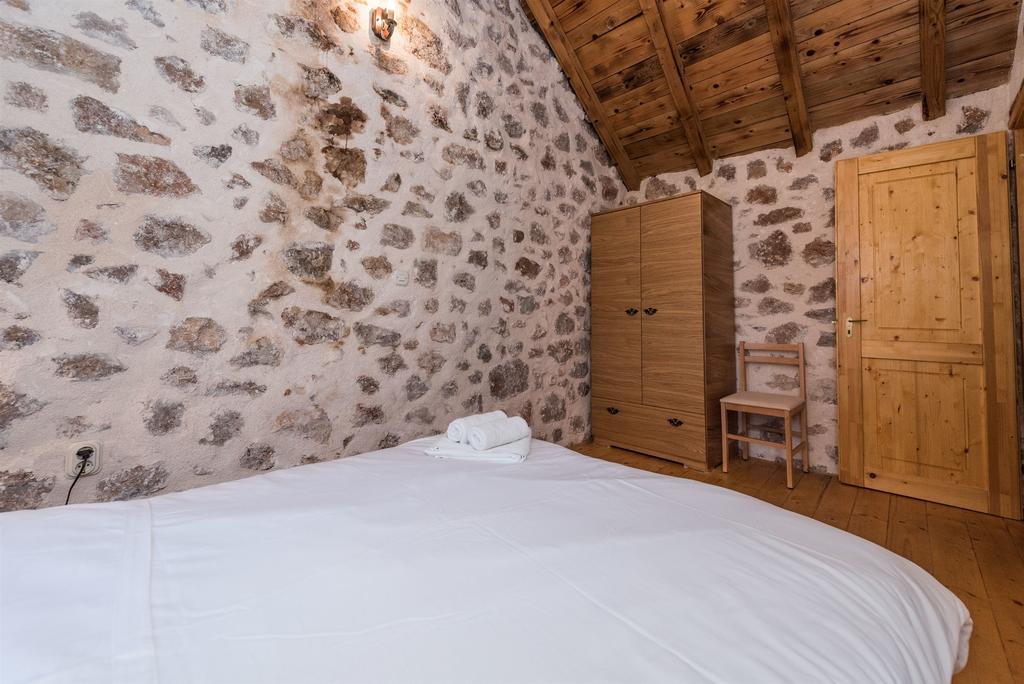 House Martelina Starigrad Paklenica Exterior foto